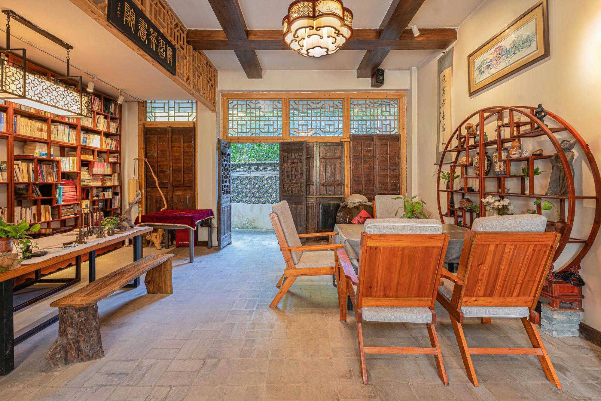 Leisure Courtyard Hotel Yangshuo-Free Shuttle Bus To Yangshuo Station Stay 2 Nights One Way エクステリア 写真