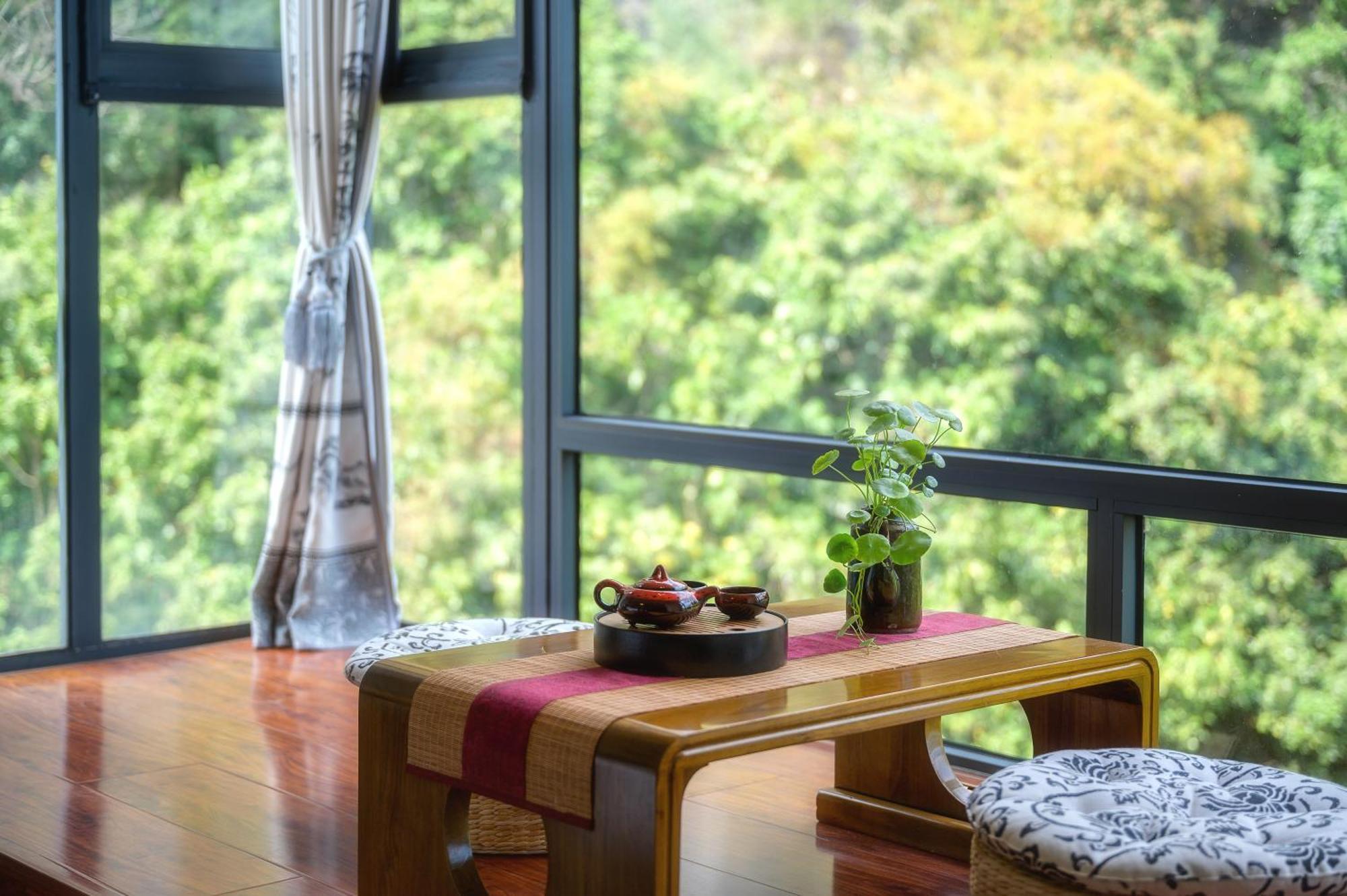 Leisure Courtyard Hotel Yangshuo-Free Shuttle Bus To Yangshuo Station Stay 2 Nights One Way エクステリア 写真