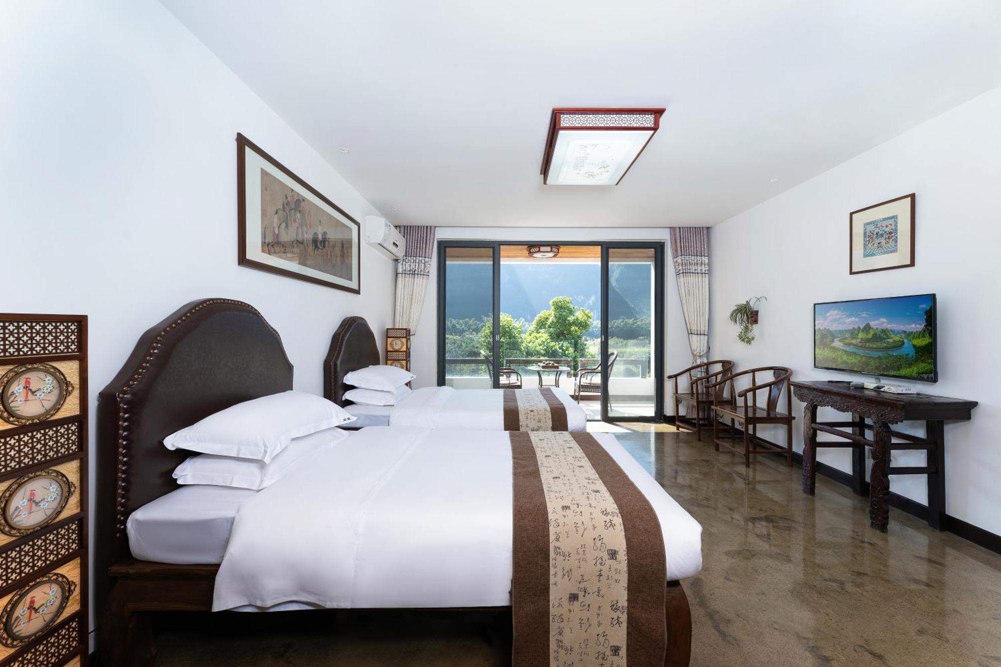 Leisure Courtyard Hotel Yangshuo-Free Shuttle Bus To Yangshuo Station Stay 2 Nights One Way エクステリア 写真