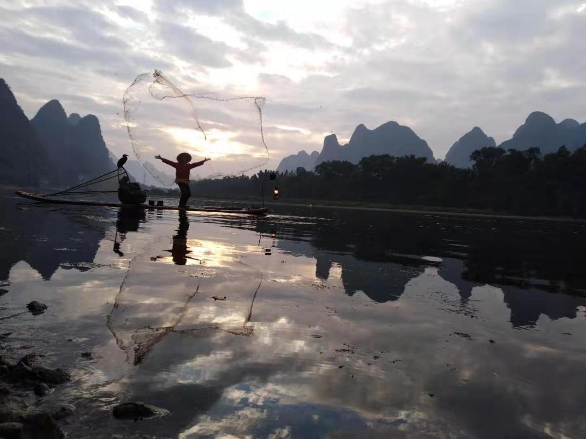 Leisure Courtyard Hotel Yangshuo-Free Shuttle Bus To Yangshuo Station Stay 2 Nights One Way エクステリア 写真